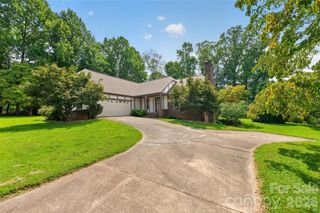 2923 Dogwood Drive, Claremont, NC 28610
