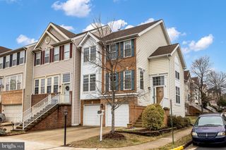 20627 GLENMERE SQ, Sterling, VA 20165