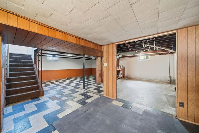 1241 Grove Road, Ypsilanti Twp, MI 48198