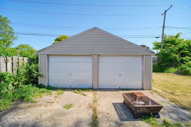 1241 Grove Road, Ypsilanti Twp, MI 48198