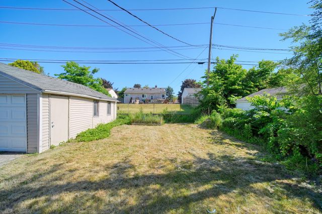 1241 Grove Road, Ypsilanti Twp, MI 48198