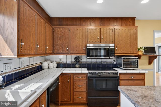 579 HI VIEW DR, Lititz, PA 17543
