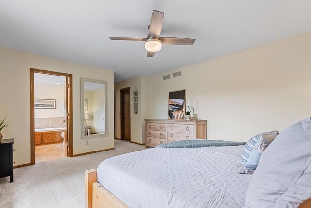 8370 W Lake Drive, Chanhassen, MN 55317