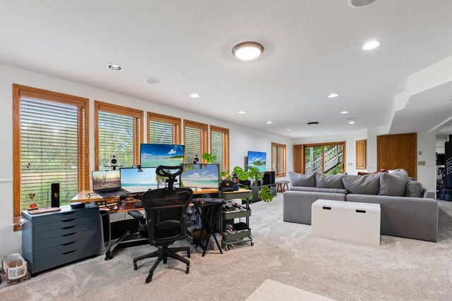 8370 W Lake Drive, Chanhassen, MN 55317