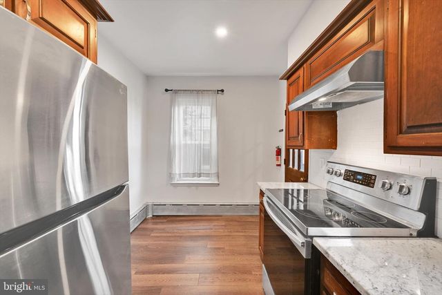 27 PENNSYLVANIA AVE, Shillington, PA 19607