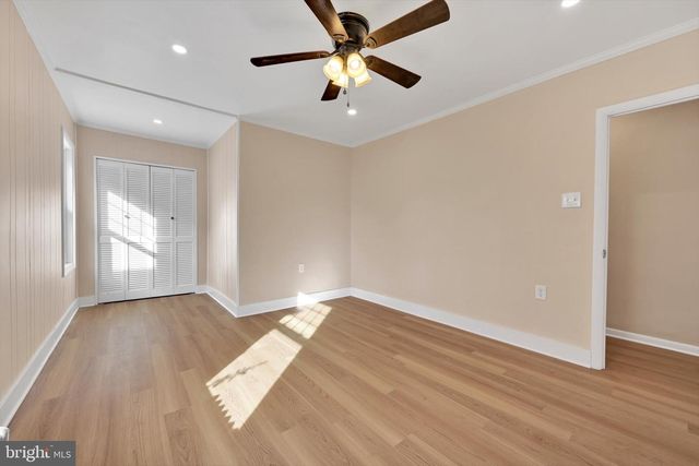 27 PENNSYLVANIA AVE, Shillington, PA 19607