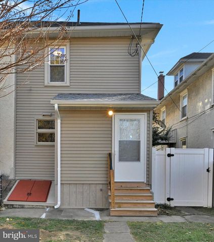 27 PENNSYLVANIA AVE, Shillington, PA 19607