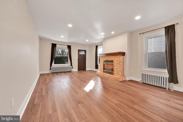 27 PENNSYLVANIA AVE, Shillington, PA 19607