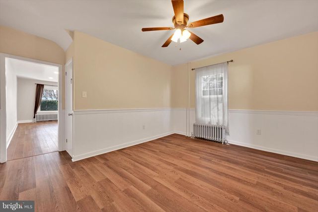 27 PENNSYLVANIA AVE, Shillington, PA 19607