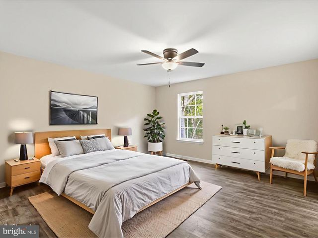 3281 RUSSEL RUN RD, Locust Grove, VA 22508