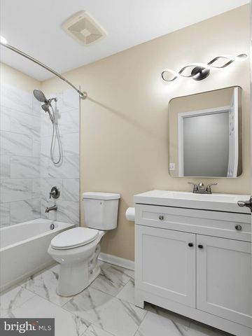 3281 RUSSEL RUN RD, Locust Grove, VA 22508