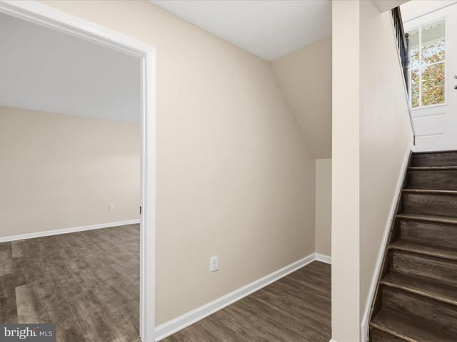 3281 RUSSEL RUN RD, Locust Grove, VA 22508