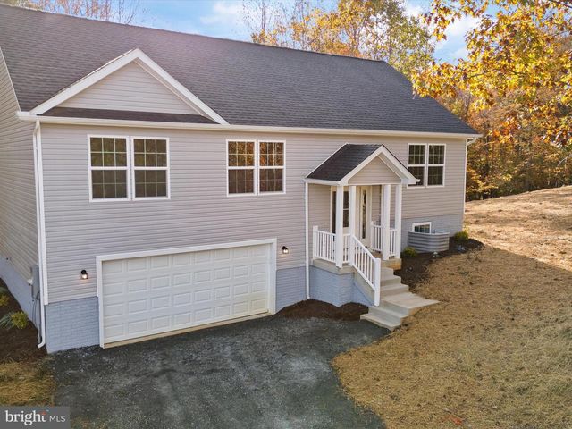 3281 RUSSEL RUN RD, Locust Grove, VA 22508