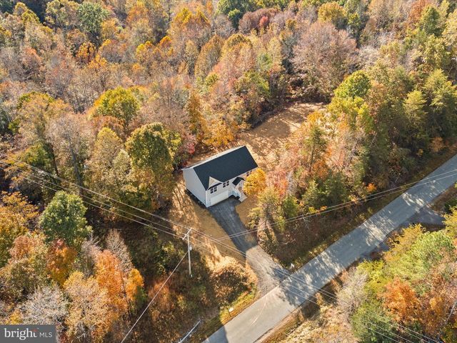 3281 RUSSEL RUN RD, Locust Grove, VA 22508