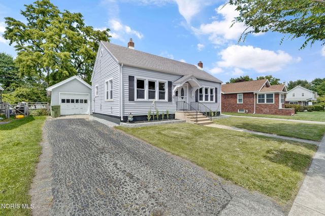 303 E William Street, Maumee, OH 43537