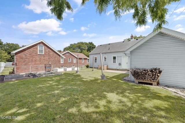 303 E William Street, Maumee, OH 43537