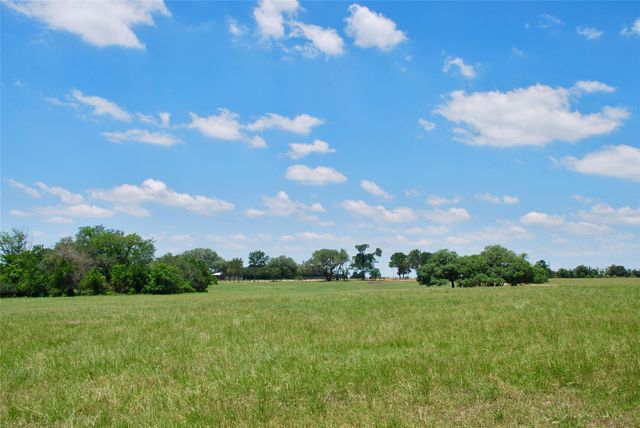 2170 Langdon Road, Weimar, TX 78962
