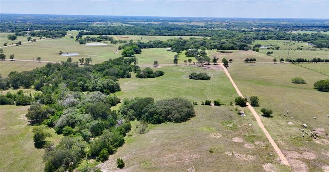 2170 Langdon Road, Weimar, TX 78962