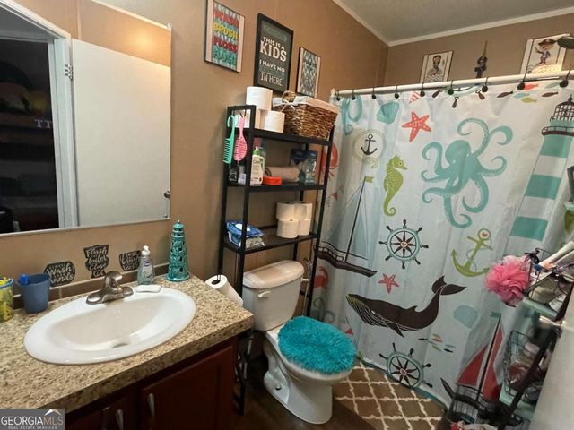 601 Auburn Road, Glennville, GA 30427