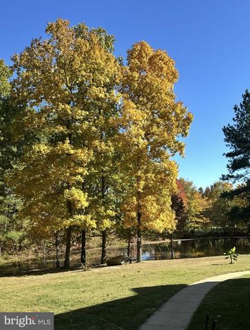 441 HARTWOOD RD, Fredericksburg, VA 22406