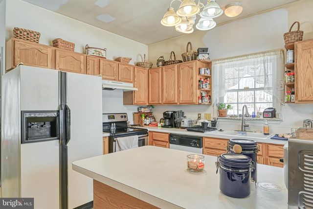 441 HARTWOOD RD, Fredericksburg, VA 22406