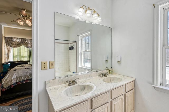 441 HARTWOOD RD, Fredericksburg, VA 22406