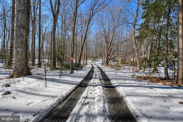 441 HARTWOOD RD, Fredericksburg, VA 22406