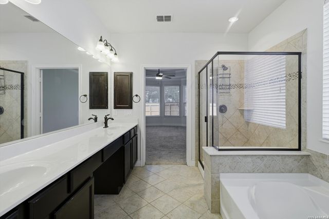 27418 Valle Blf, Boerne, TX 78015