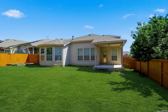 27418 Valle Blf, Boerne, TX 78015