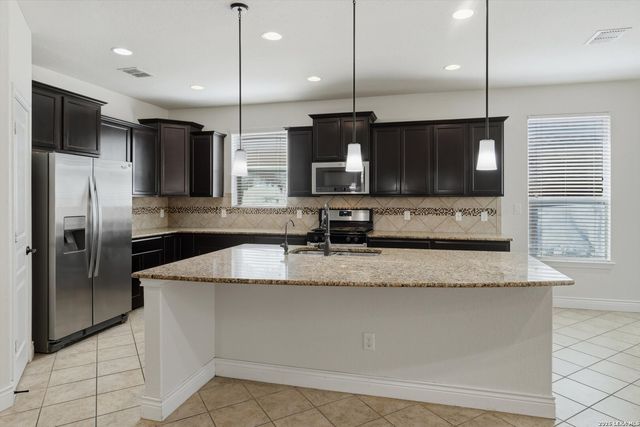 27418 Valle Blf, Boerne, TX 78015