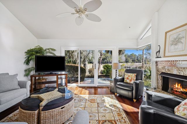 35 Stable Gate Rd, Hilton Head Island, SC 29926