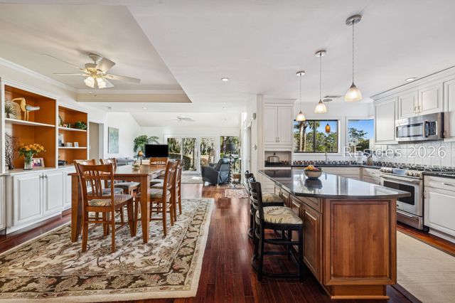 35 Stable Gate Rd, Hilton Head Island, SC 29926