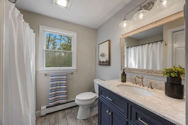 21 Many Oaks Cir, Yarmouth, MA 02675