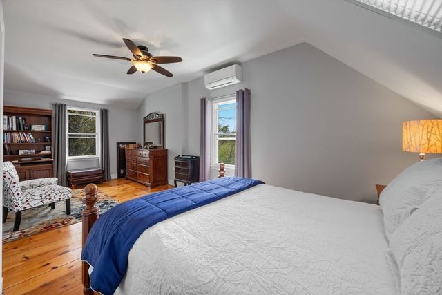 21 Many Oaks Cir, Yarmouth, MA 02675