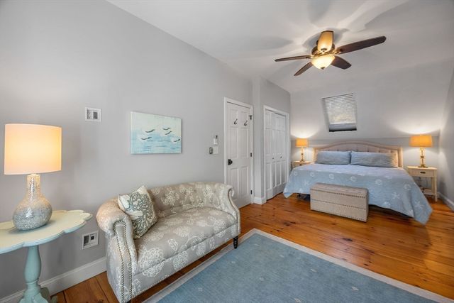 21 Many Oaks Cir, Yarmouth, MA 02675