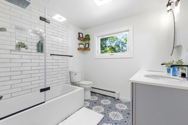 75 Perry Avenue, Lynnfield, MA 01940