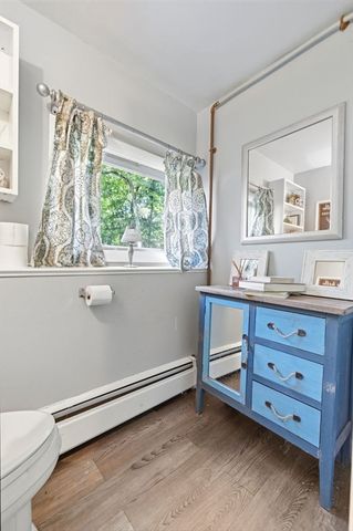 75 Perry Avenue, Lynnfield, MA 01940