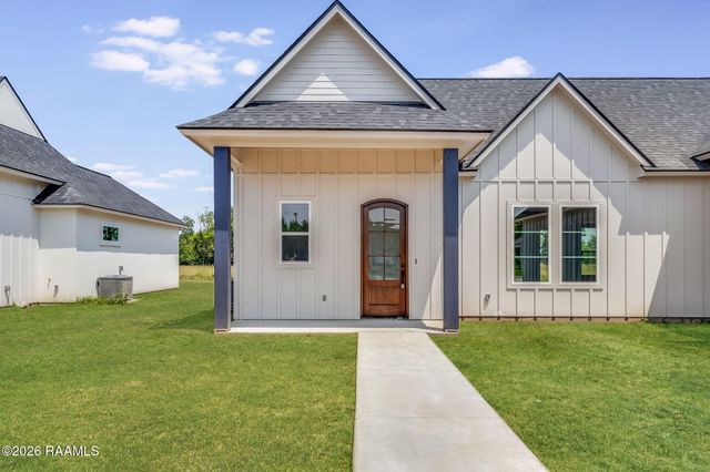 125 Chase Drive, Scott, LA 70583