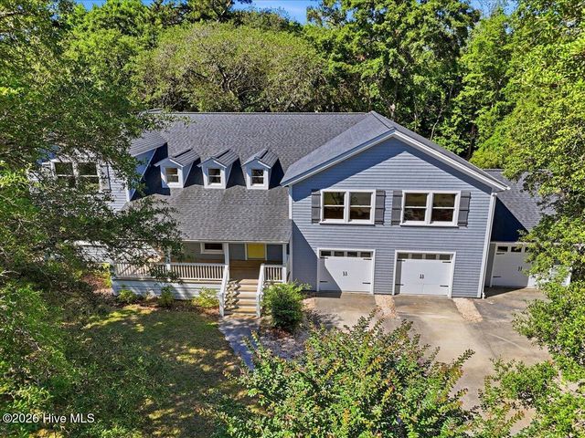 1111 Newton Drive SE, Southport, NC 28461