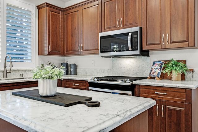 2271 Spartan Ter, Brentwood, CA 94513