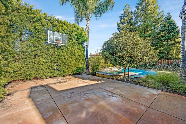 2271 Spartan Ter, Brentwood, CA 94513