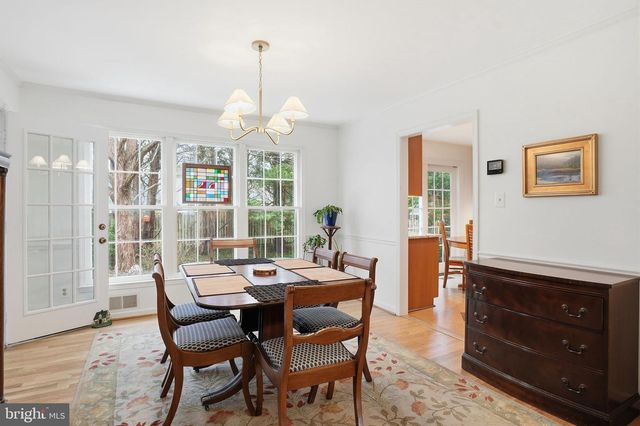 6 THORBURN PL, Gaithersburg, MD 20878