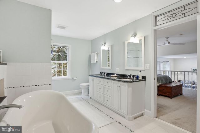 6 THORBURN PL, Gaithersburg, MD 20878