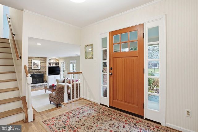 6 THORBURN PL, Gaithersburg, MD 20878