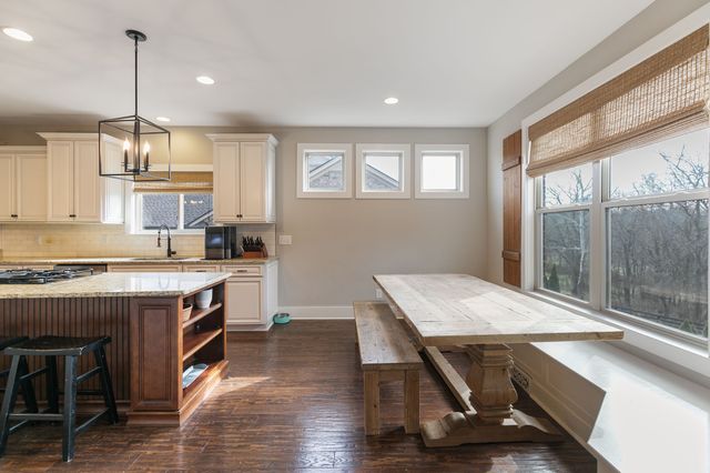 6729 Falls Ridge Ln, College Grove, TN 37046