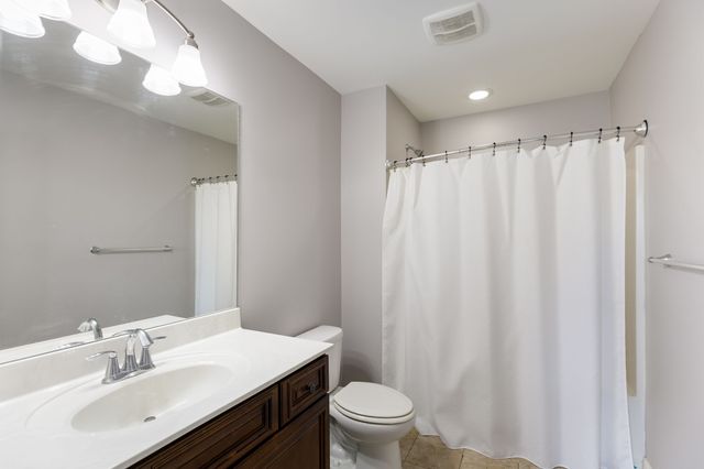 6729 Falls Ridge Ln, College Grove, TN 37046