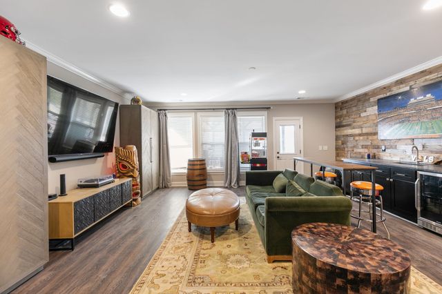 6729 Falls Ridge Ln, College Grove, TN 37046