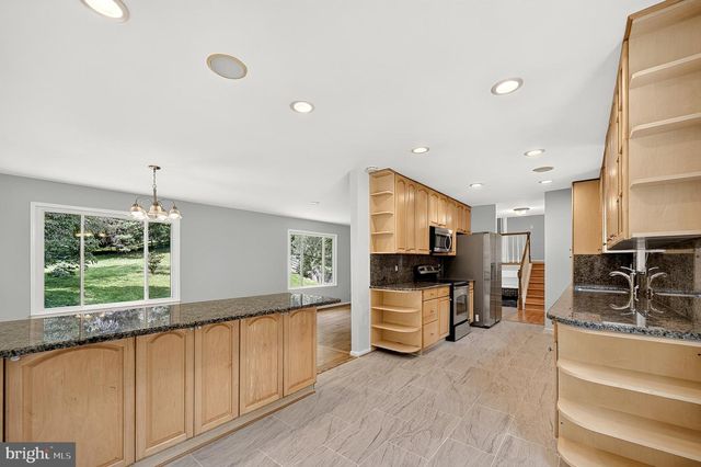 1514 GINGERWOOD CT, Vienna, VA 22182