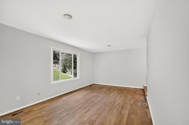 1514 GINGERWOOD CT, Vienna, VA 22182