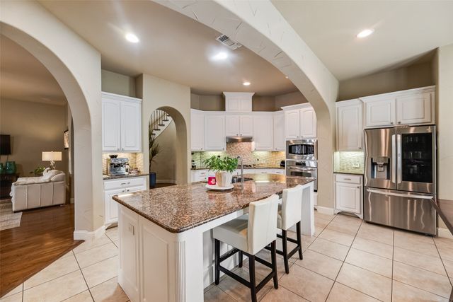 2325 Shoreham Circle, Lewisville, TX 75056